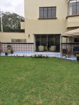 CASA EN VENTA EN MIRAFLORES