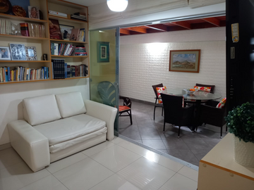 LINDO DEPARTAMENTO FRENTE A PARQUE, AV BOULEVARD, SAN BORJA