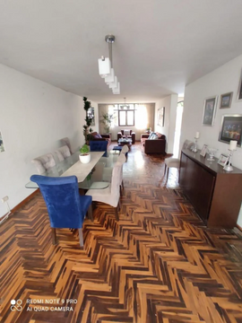 SE VENDE CASA EN MONTERRICO - SURCO 7 HABITACIONES 