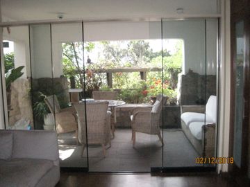 LINDO DEPARTAMENTO EN VENTA VISTA LATERAL AL MAR