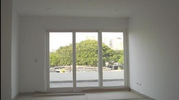 EXCELENTE PENTHOUSE EN VALLE RIESTRA