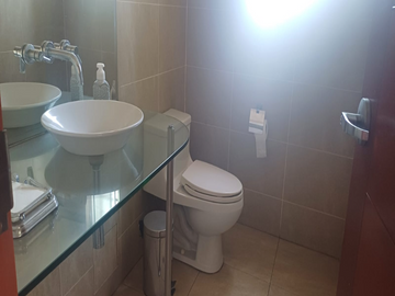 AV. DEL PINAR 520 SAN BORJA