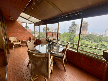 VENTA FLAT SAN ISIDRO 