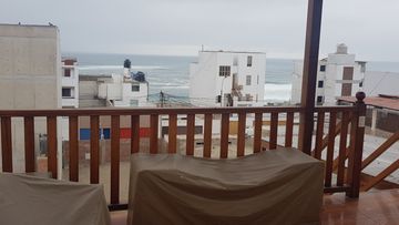 VENTA DE CASA DE PLAYA DE 352M2 EN PUNTA HERMOSA