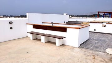 VENTA DE CASA EN MORAVIA II - PRIMERA FILA