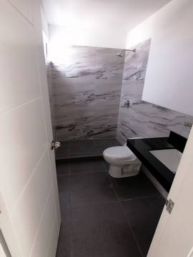 SE VENDE EXCLUSIVO DÚPLEX EN URB. LAS GARDENIAS