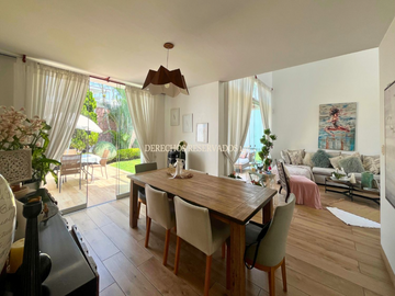 LINDA CASA EN CONDOMINIO DE 3 CASAS EN EL SOL DE LA MOLINA