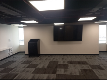 OFICINA IMPLEMENTADA 157 M2 - ESTRENO - LISTA PARA ENTREGA 