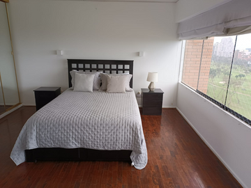 EDIFICIO CON LINDO JARDÍN INTERNO, AMOBLADO ACOGEDOR, MIRO Q