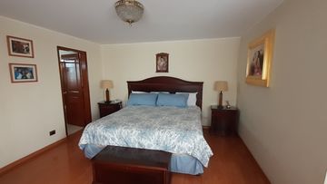 VENDO DEPARTAMENTO EN AV LOS PRECURSORES - SURCO