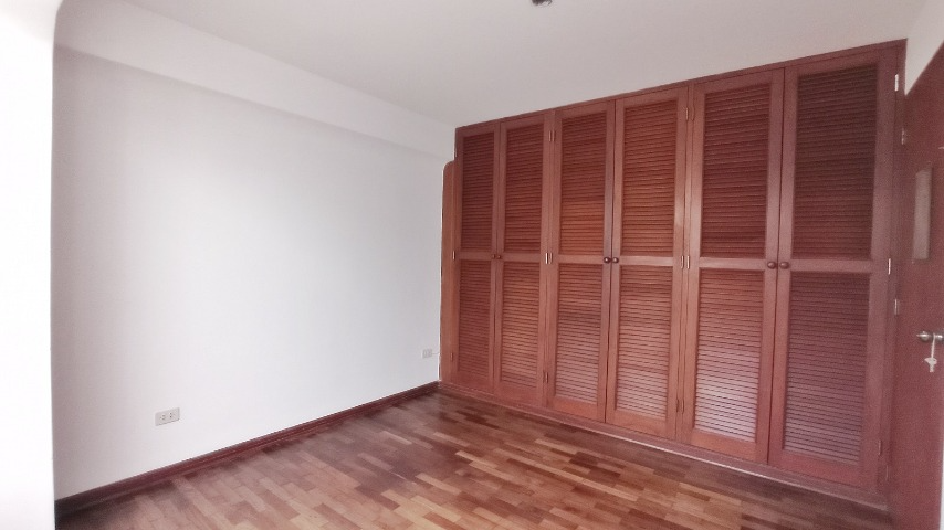 gallery_secondary