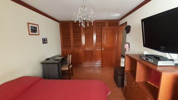 VENDO DEPARTAMENTO EN AV LOS PRECURSORES - SURCO