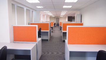 OFICINA EN ALQUILER EXCLUSIVO EN SAN ISIDRO (609-8-23 LUCY)