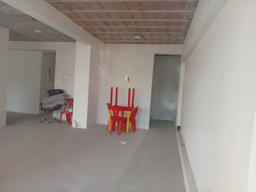 VENTA LOCAL COMERCIAL EN LIMA - L1-2 (609-1092-21)