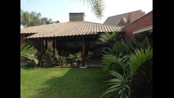 EXCELENTE CASA COMO TERRENO EN LOS ALAMOS - 023226