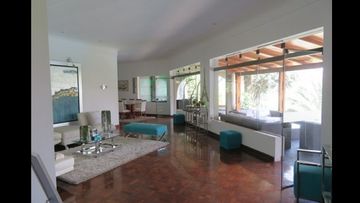 CASA COMO TERRENO EN LAS CANTERAS CASUARINAS - 023137