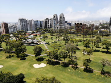 DEPARTAAMENTO EN VENTA 3 DORMITORIOS FRENTE GOLF SAN ISDRO