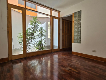 PRIMER PISO | PARALELA AL MALECÓN GRAU | 2 DORM