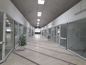 GALERIA COMERCIAL CERCA A LA PLAZA SAN MARTIN