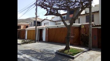 CASA EN ALQUILER EN LA MOLINA. URB LA ENSENADA