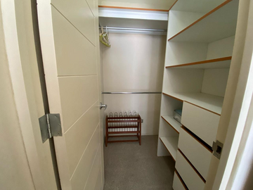 ALQUILER ESPECTACULAR DEPARTAMENTO AMOBLADO EN SAN ISIDRO