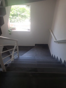 VENDO LINDO DEPARTAMENTO EN SURCO