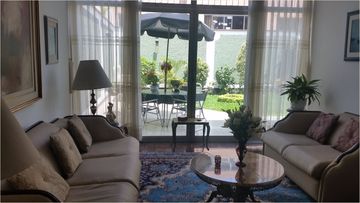 SURCO NEPTUNO CASA BIEN CONSERVADA