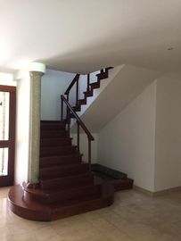 VENTA  CASA EN CASUARINAS