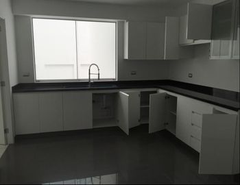 ESTRENO A UN PASO DE EL OLIVAR