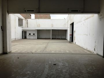 Ideal Para Empresas, Almacén, Deposito, Concesionario, Centros educativos