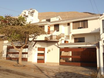 CASA SURCO VALLE HERMOSO
