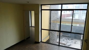 SE  VENDE CASA  EN  SAN ISIDRO COMO TERRENO